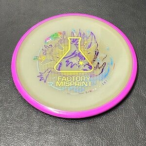 New Axiom Disc Factory Misprint Glow Hex with Dark Pink Rim 177g